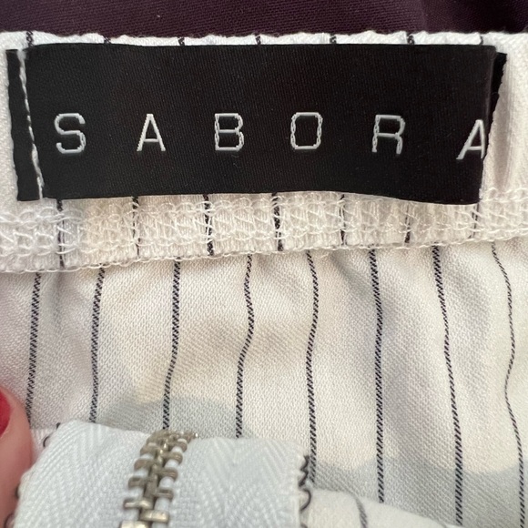 Sabora Black and White Woman’s Romper Size Medium - Picture 6 of 12